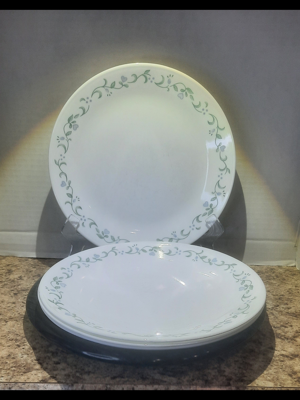 Corelle Country Cottage Dinner Plates X 4